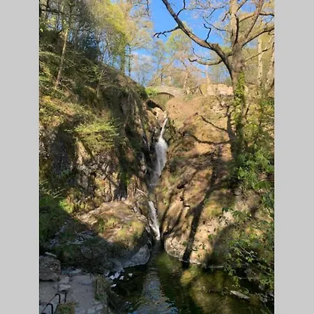 Relaxing Family Caravan In The Lakes Holiday home